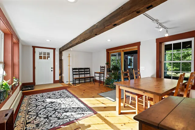 $475,000 | 444 West Auburn Road, Auburn, ME 04210