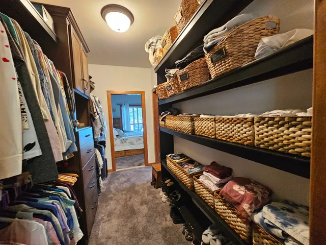 $624,900 | 150 Lake Shore Drive, Iola, WI 54945