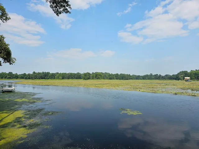 $624,900 | 150 Lake Shore Drive, Iola, WI 54945