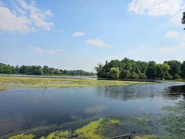 $624,900 | 150 Lake Shore Drive, Iola, WI 54945