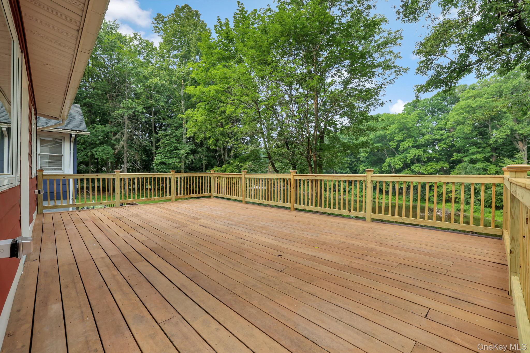 1945 New Hackensack Road Poughkeepsie, NY 12603 - Photo 15 of 24