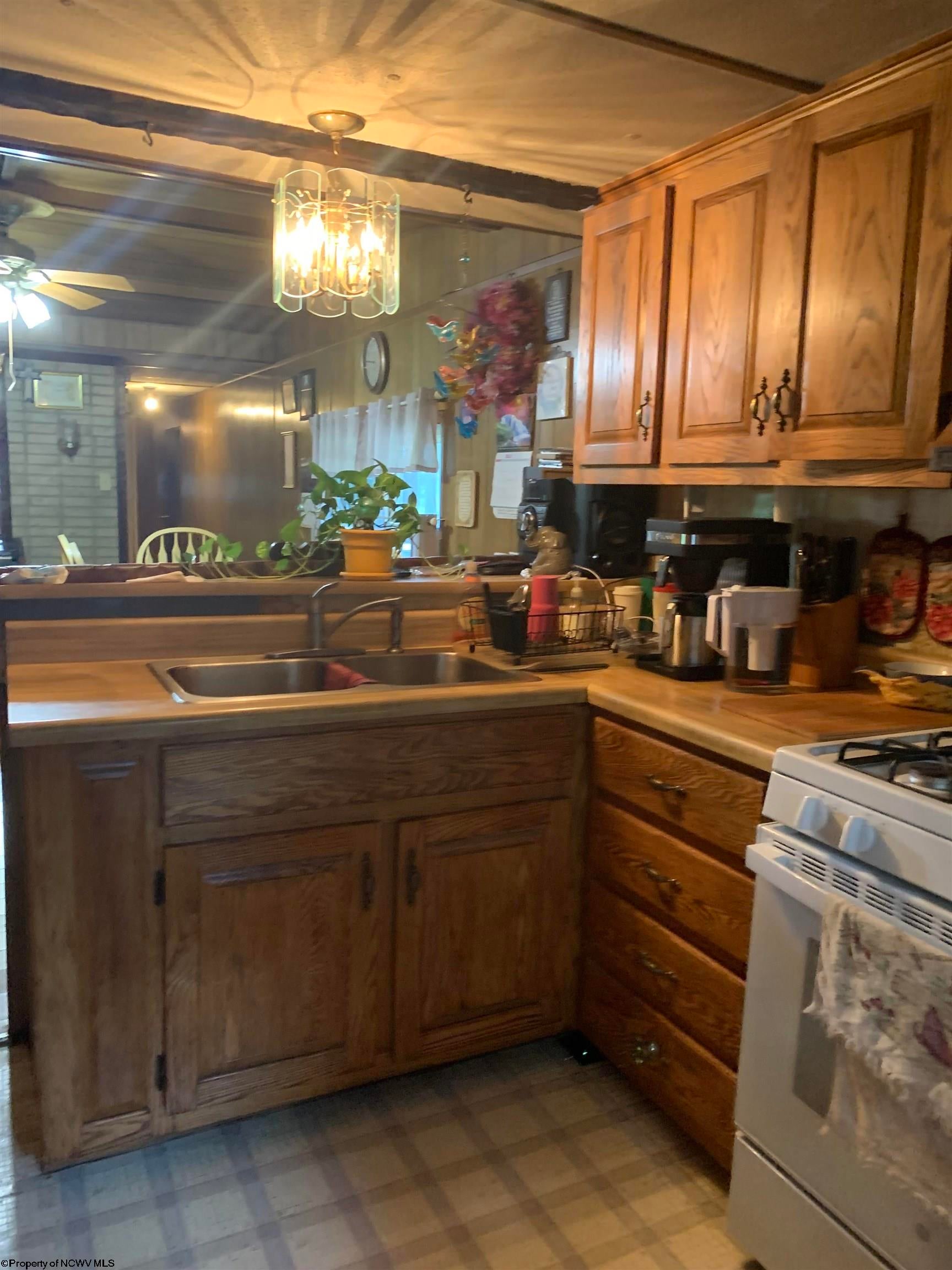 852 Red Lick Road New Milton, WV 26411 - Photo 5 of 18 Gallery Image 5