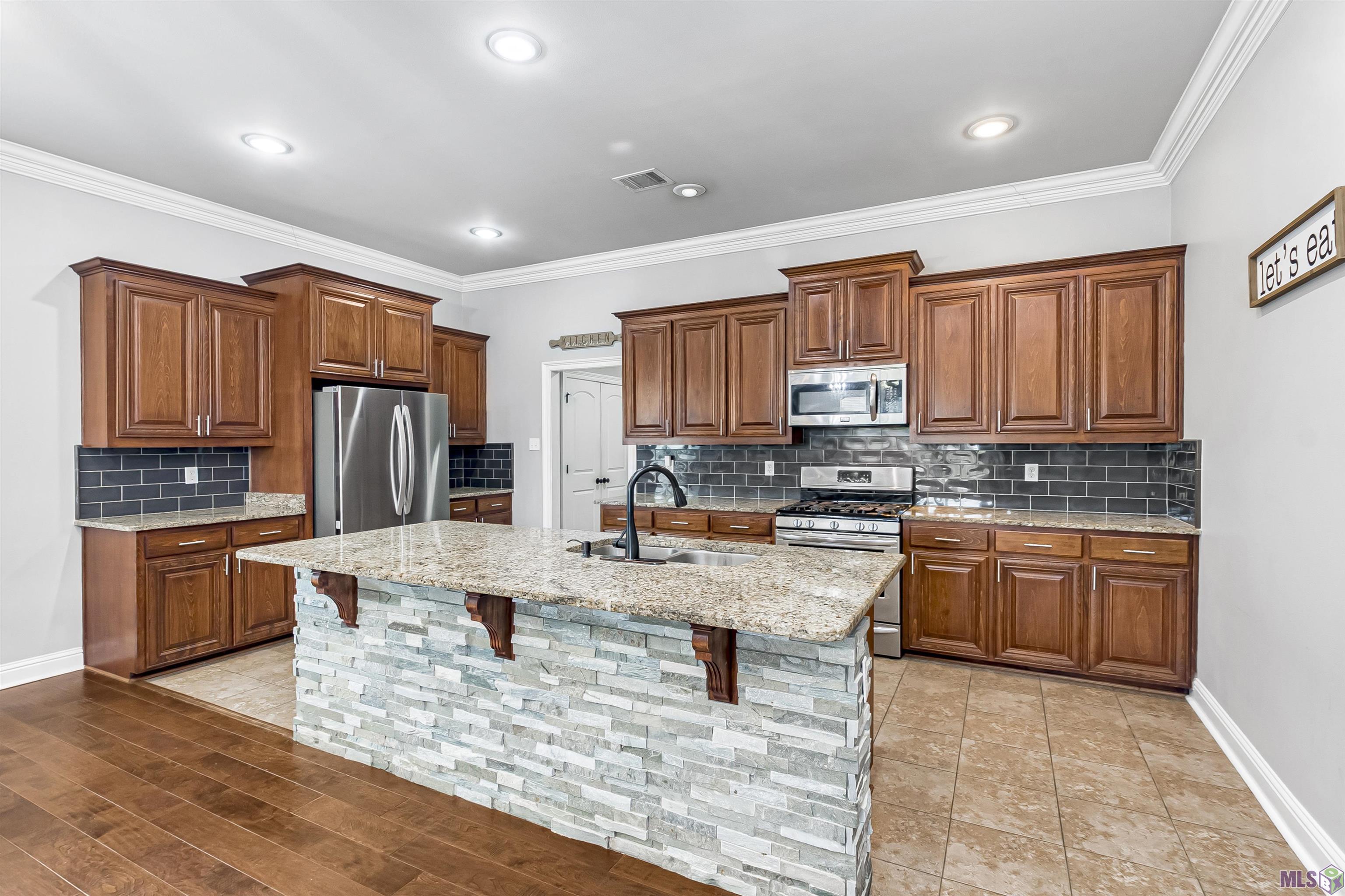 4084 Stonewall Drive Addis, LA 70710 - Photo 4 of 23