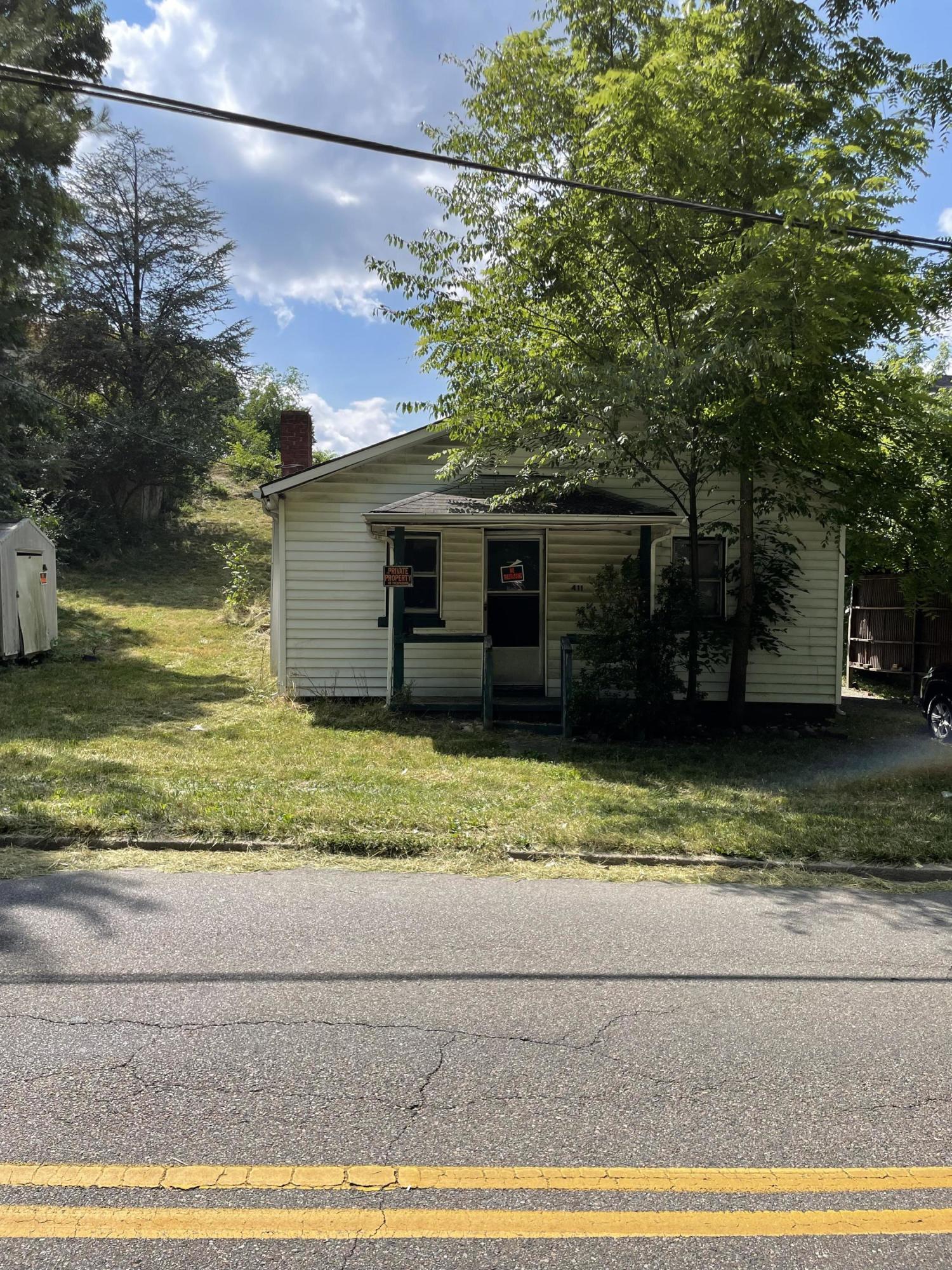 411 Gibson Mill Road Kingsport, TN 37660 - Photo 3 of 21 IMG_1768
