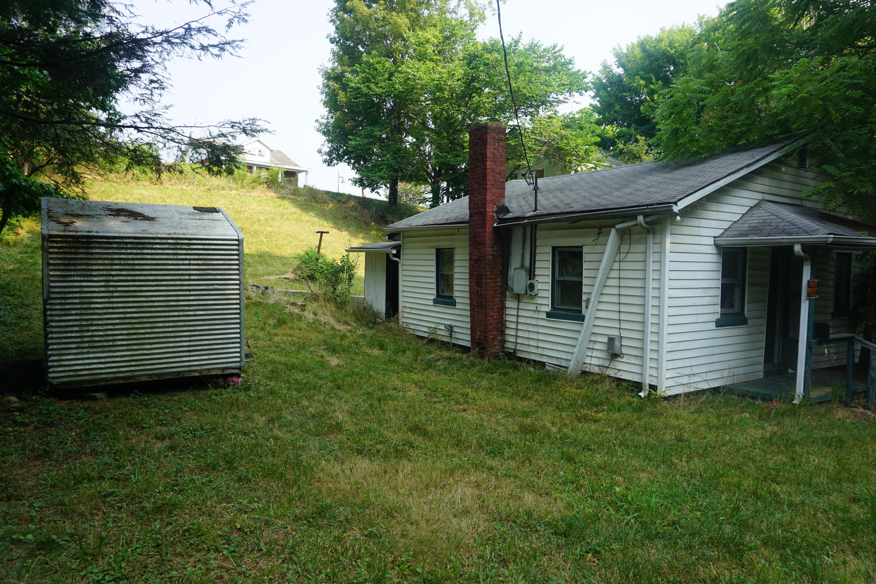 411 Gibson Mill Road Kingsport, TN 37660 - Photo 6 of 21 DSC06237