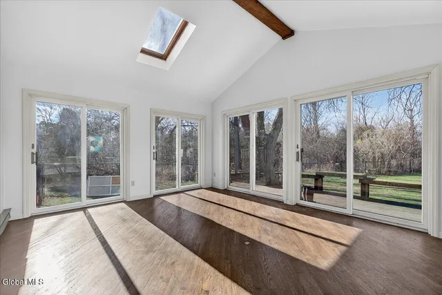 $395,000 | 39 University Street, Bethlehem, NY 12158