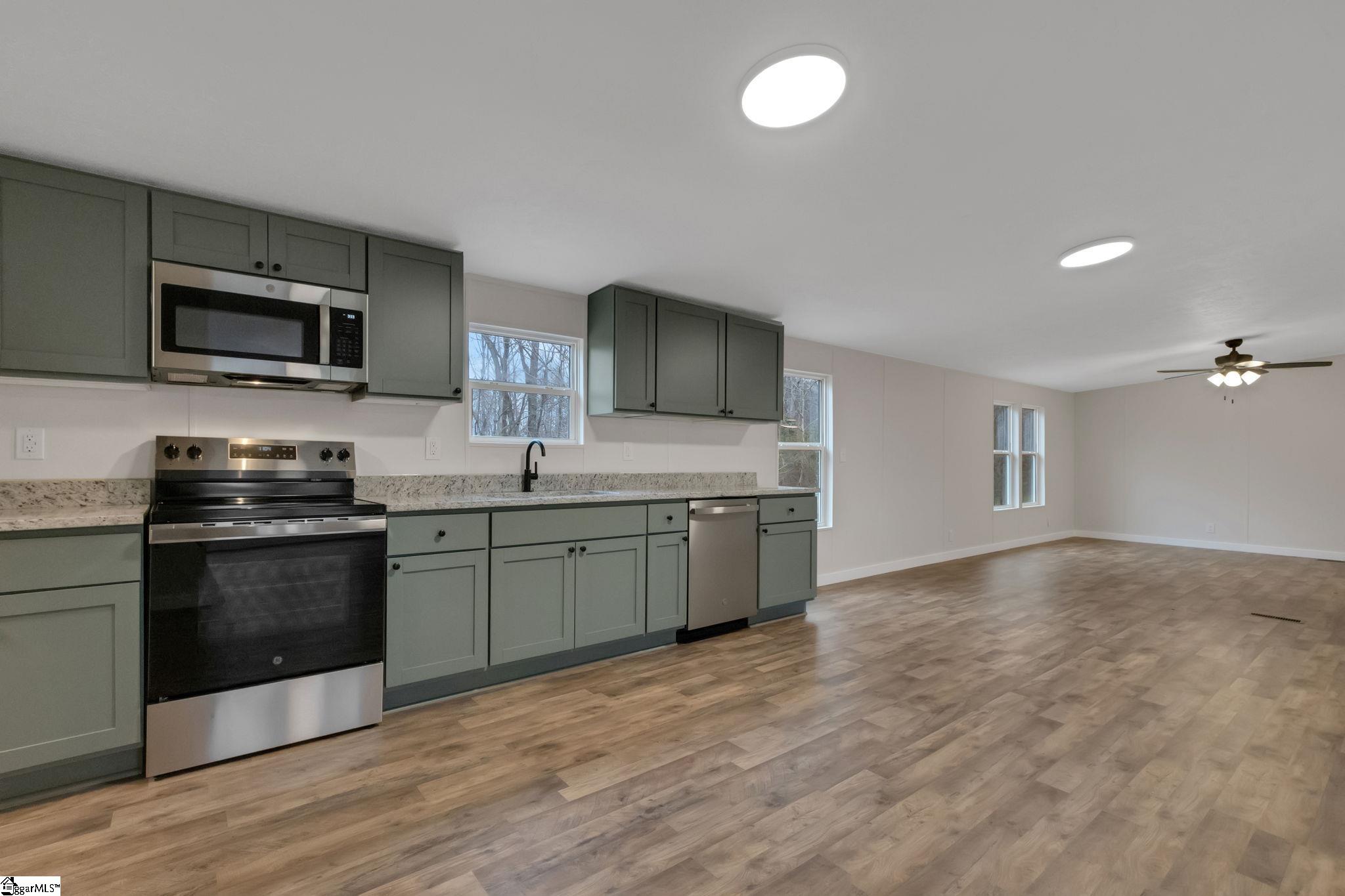 144 Milam Road Simpsonville, SC 29681 - Photo 12 of 45 Gallery Image 12