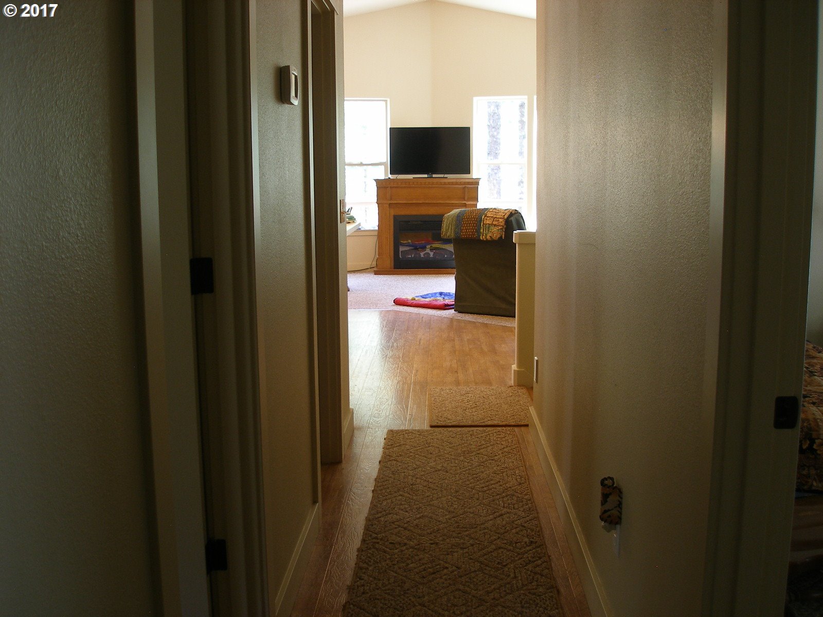 382 Heslen Road Carson, WA 98610 - Photo 10 of 21 Gallery Image 10