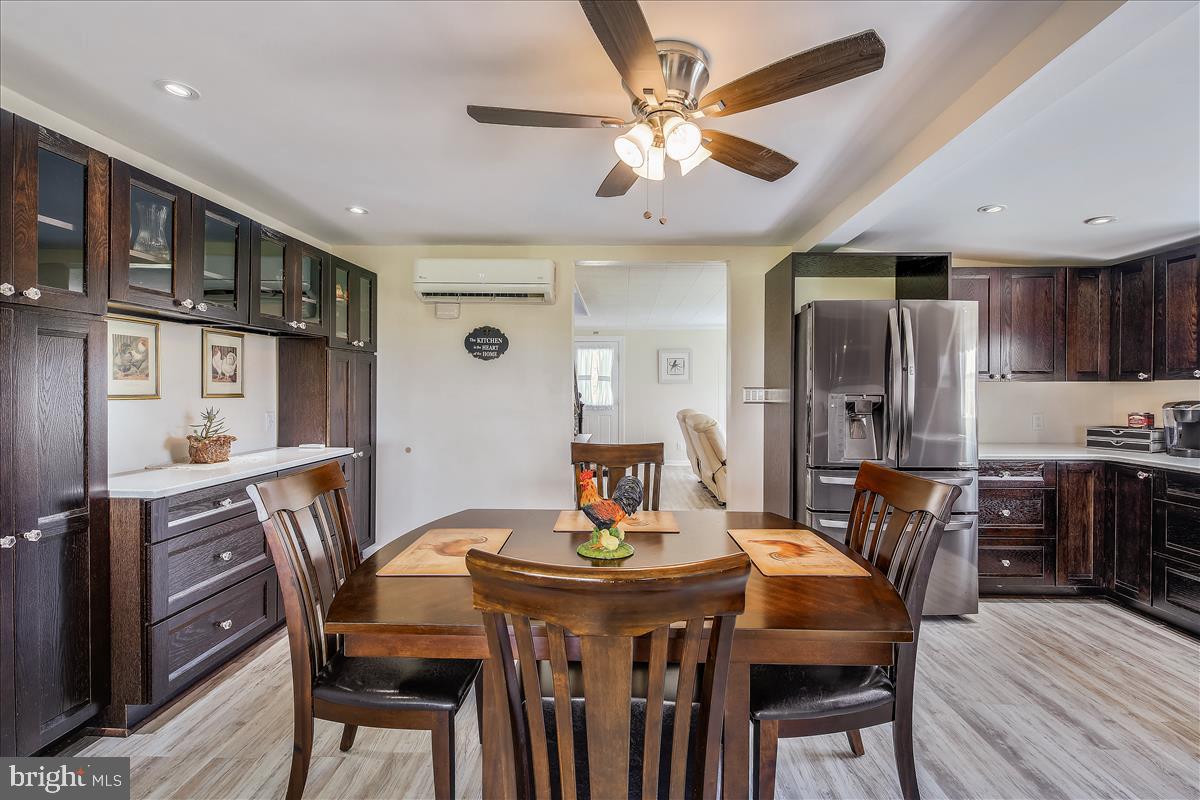 25764 Drum Point Road Westover, MD 21871 - Photo 11 of 29 14'x19' Kitchen with Dining Area Custom Built-In
