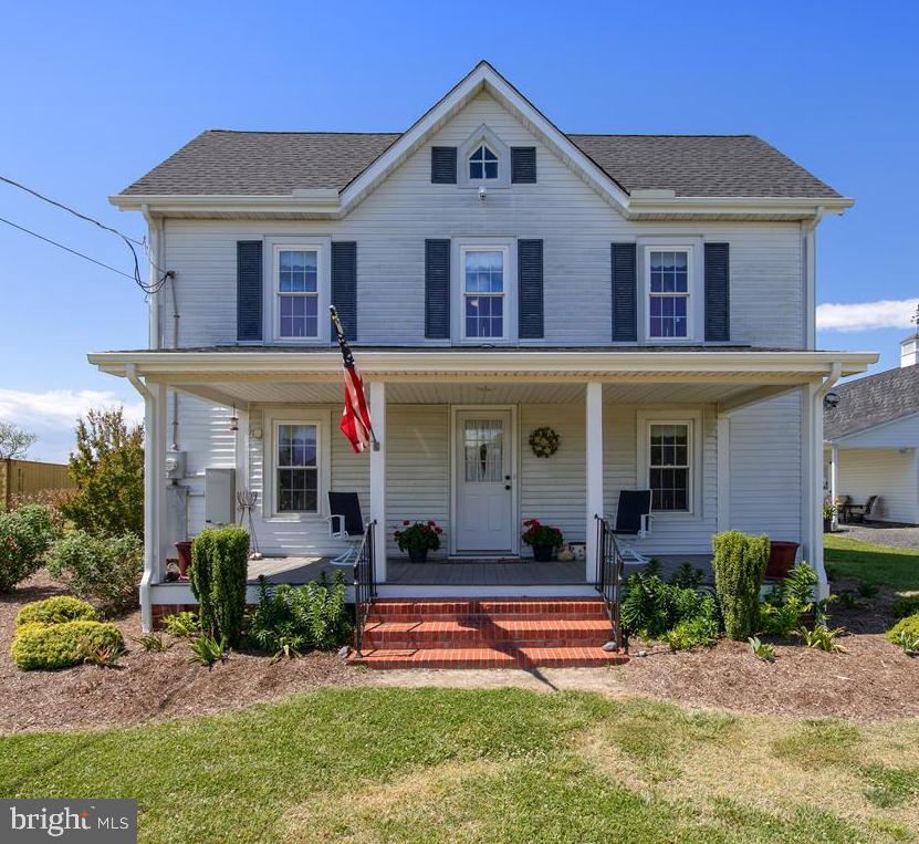 25764 Drum Point Road Westover, MD 21871 - Photo 5 of 29 Front Elevation of Home with a 18' Composite Porch