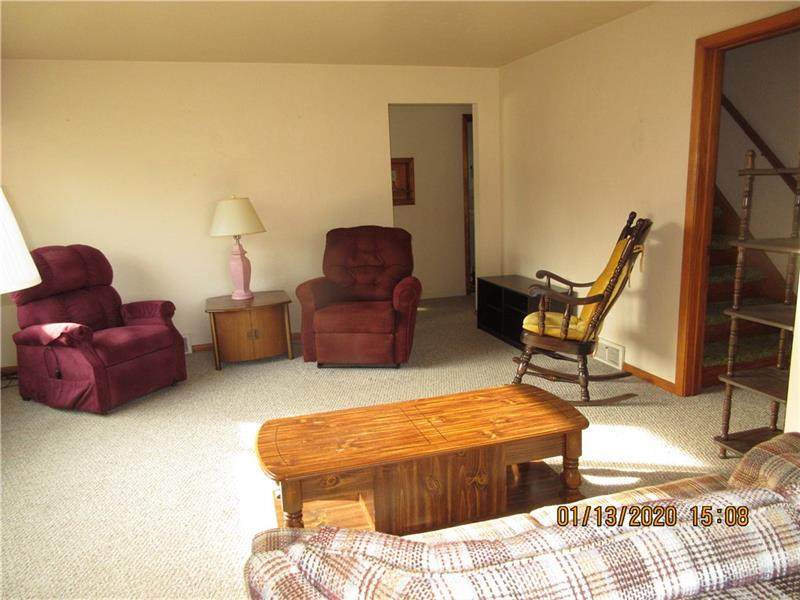 149 North Eberhart Road Butler, PA 16001 - Photo 3 of 11