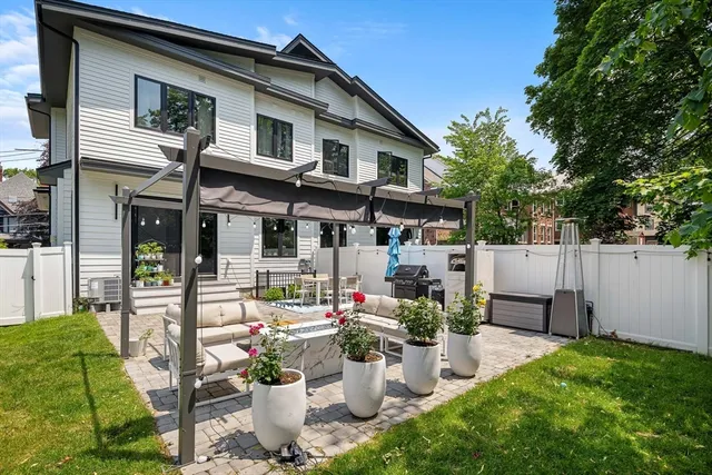 $1,880,000 | 70 Washington Street, Newton, MA 02458