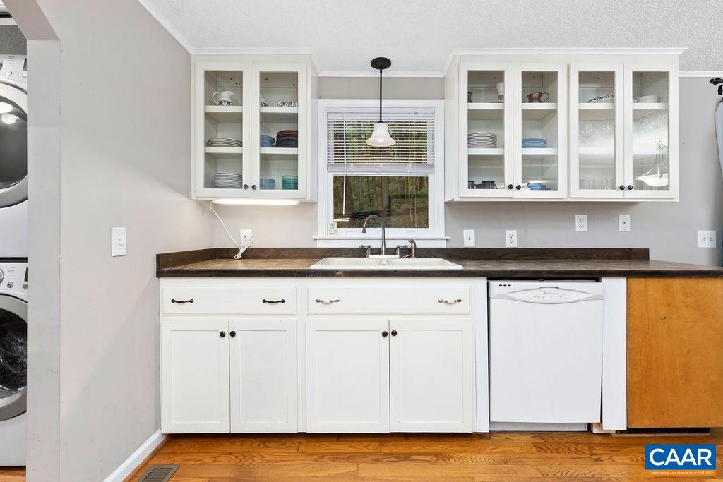 3308 Beech Grove Road Roseland, VA 22967 - Photo 28 of 68 Gallery Image 28