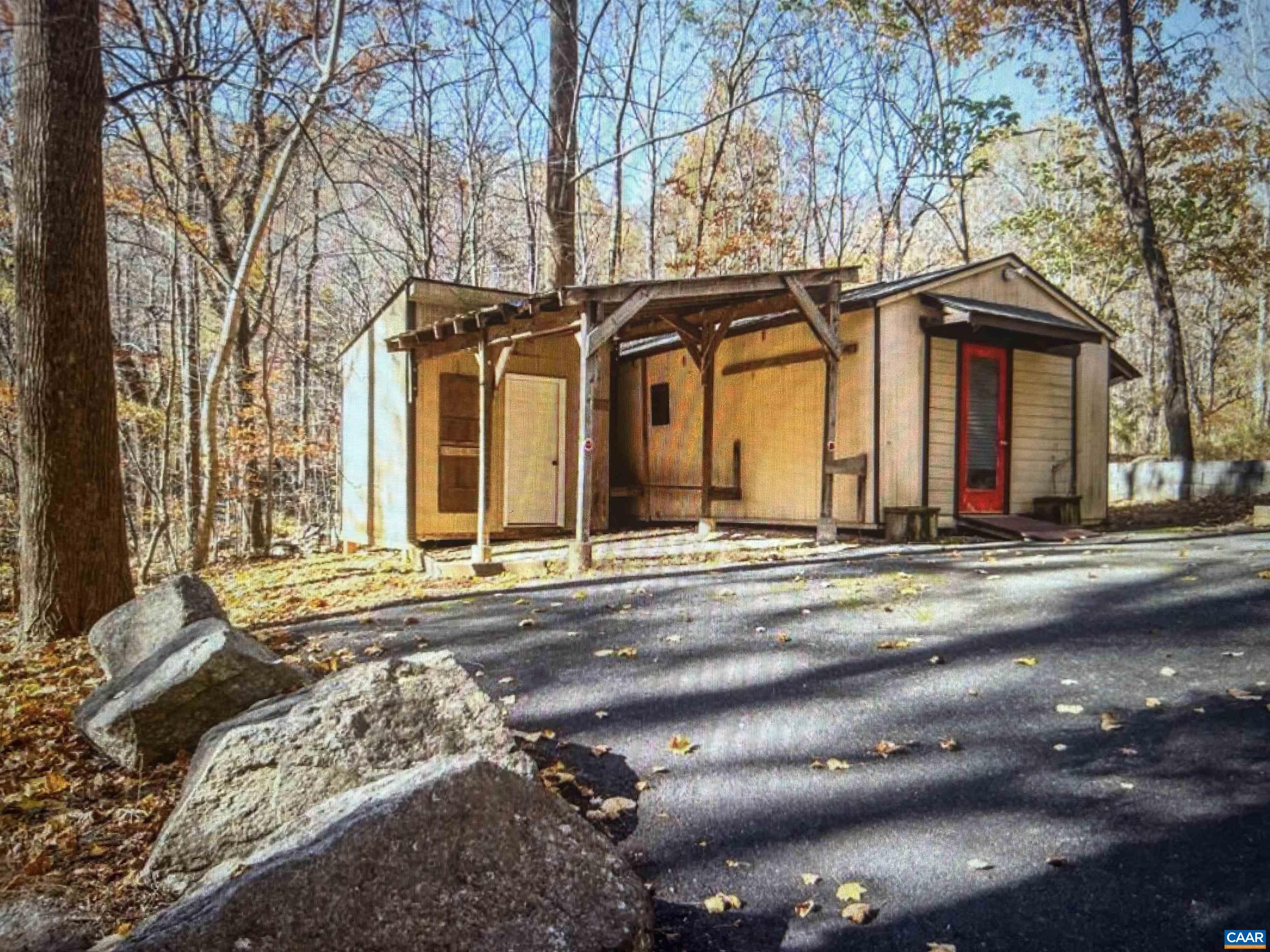3308 Beech Grove Road Roseland, VA 22967 - Photo 10 of 68 Gallery Image 10