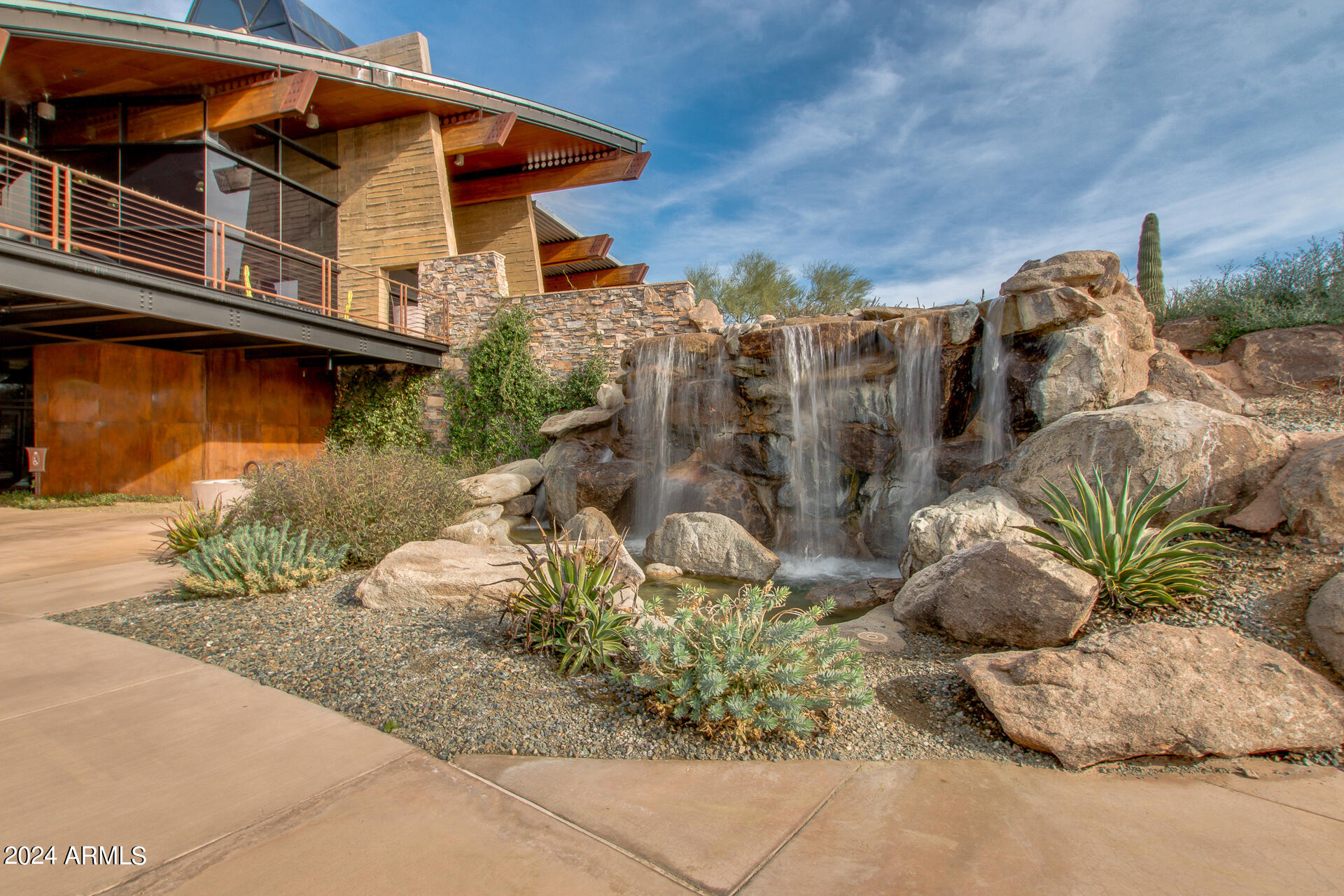 2126 West Red Fox Road Phoenix, AZ 85085 - Photo 42 of 48 Community Center