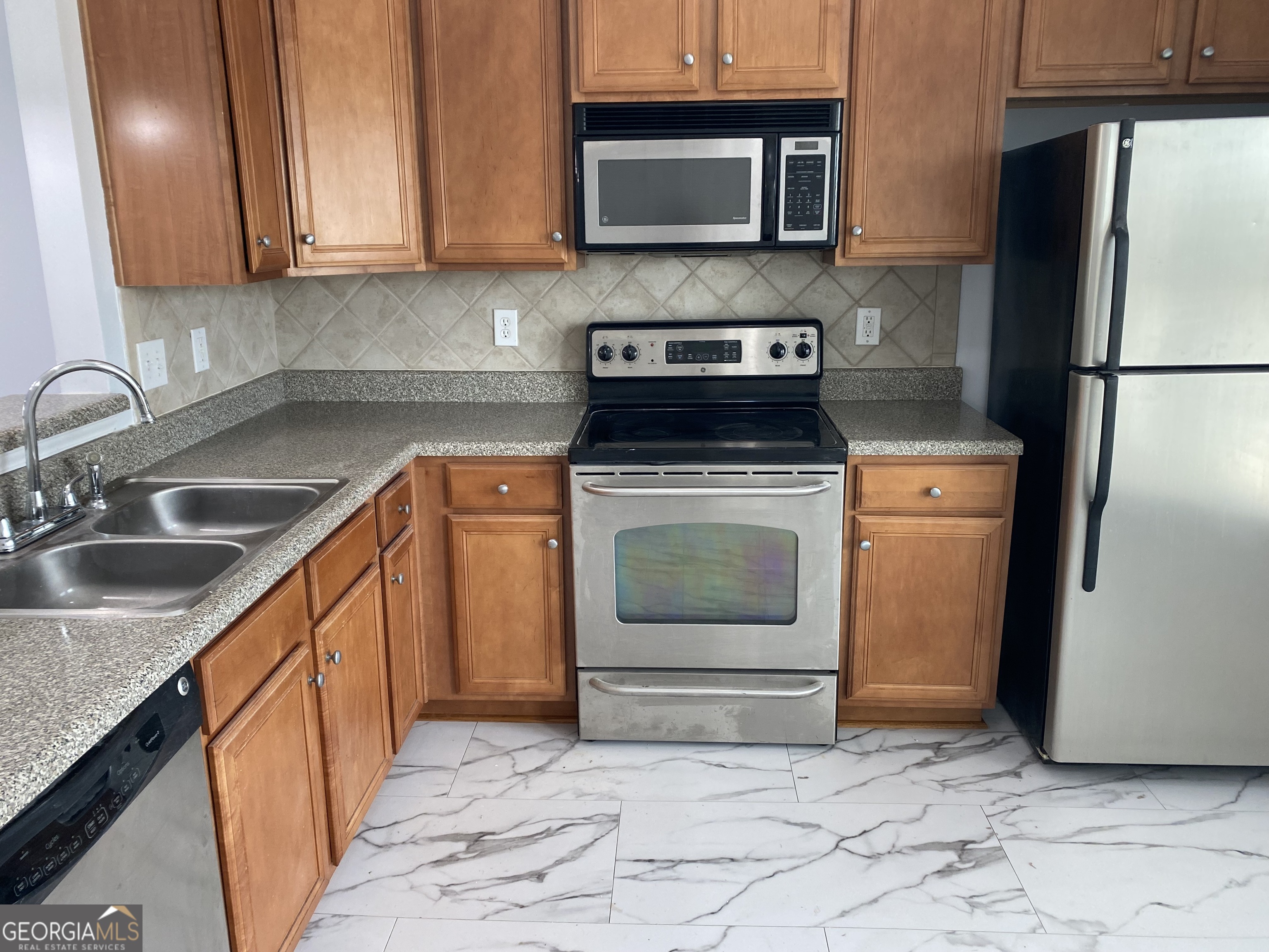 417 Whitehall Road Athens, GA 30605 - Photo 11 of 37