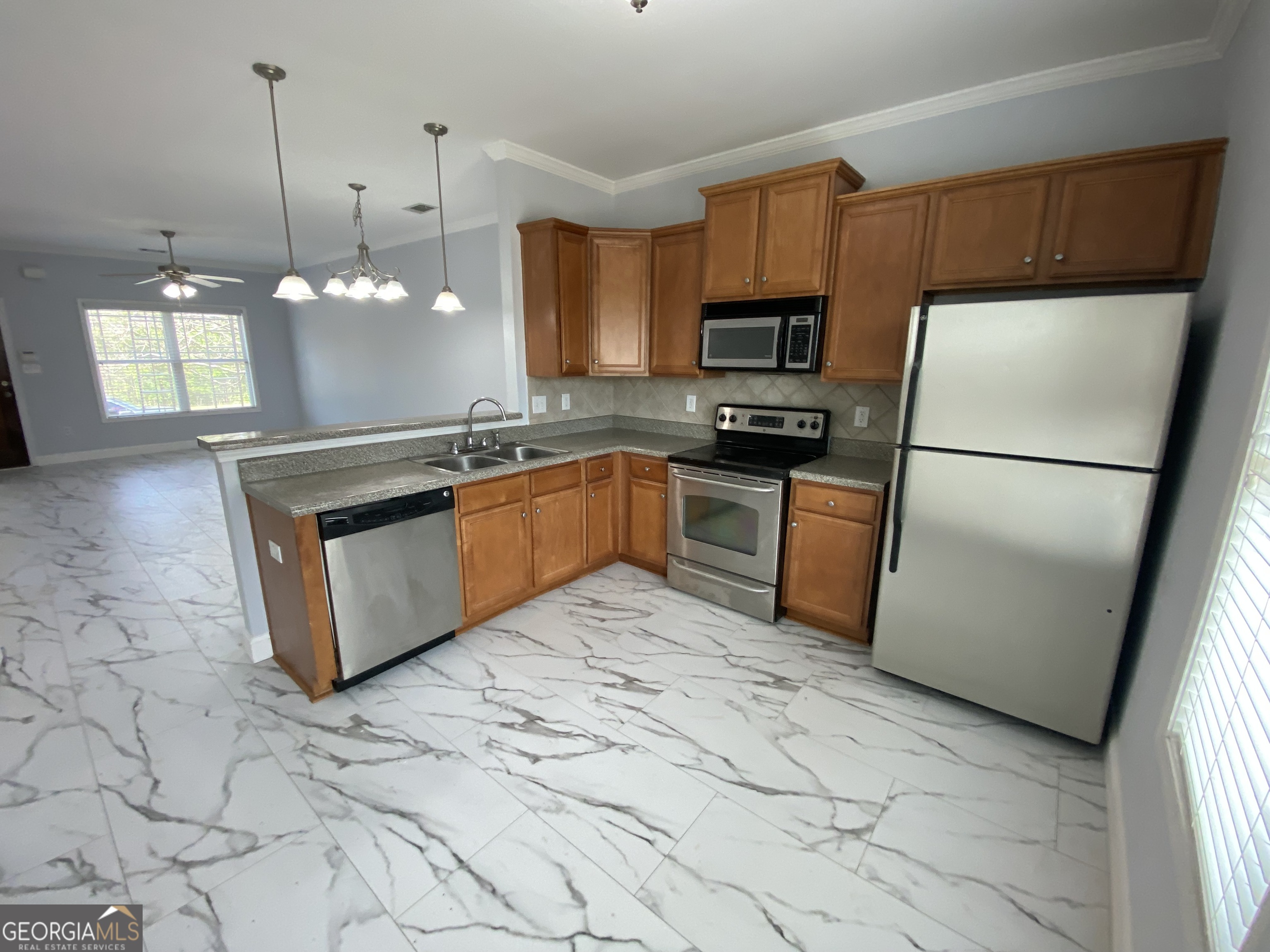 417 Whitehall Road Athens, GA 30605 - Photo 10 of 37