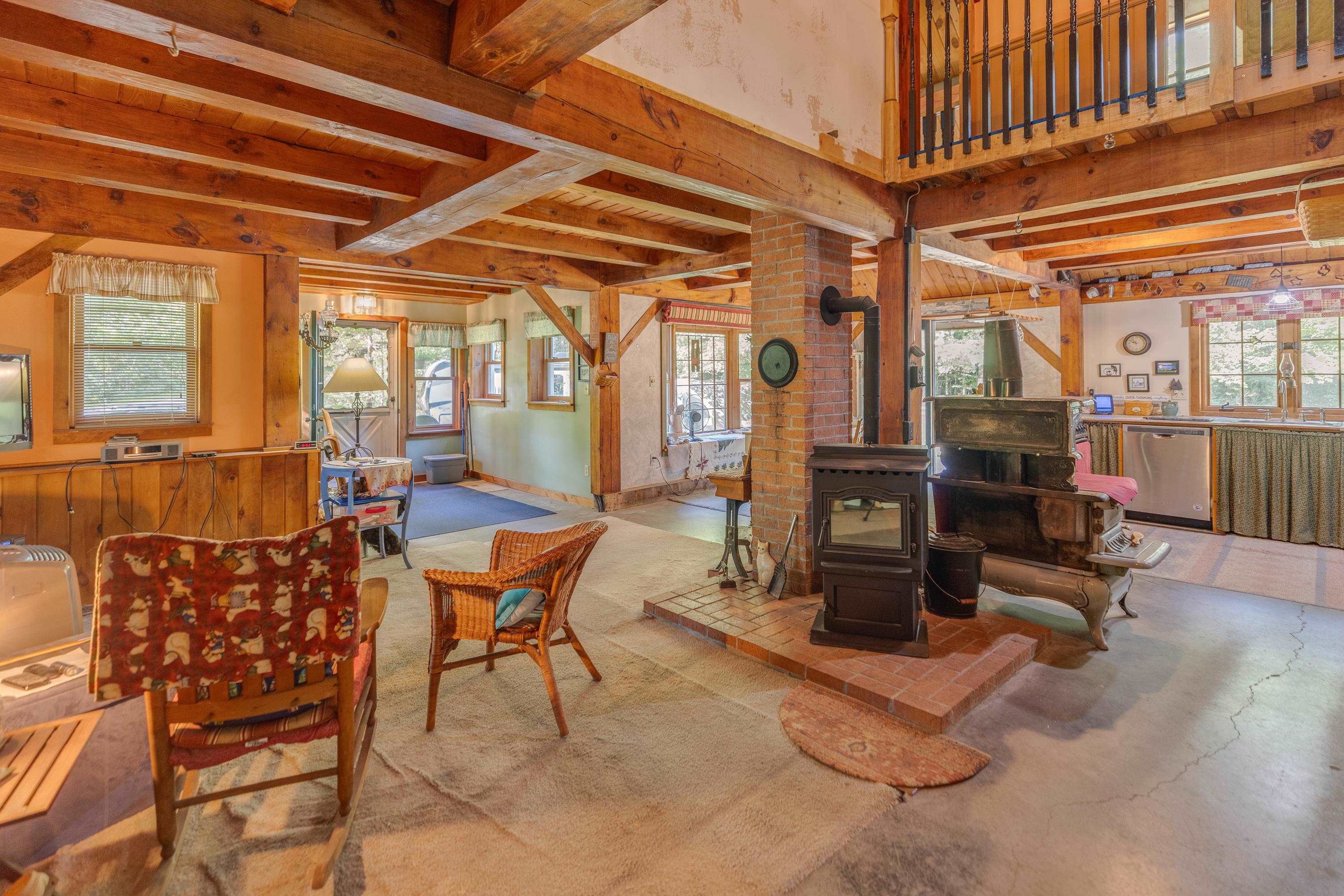 39 Squeaky Lane Campton, NH 03223 - Photo 8 of 40