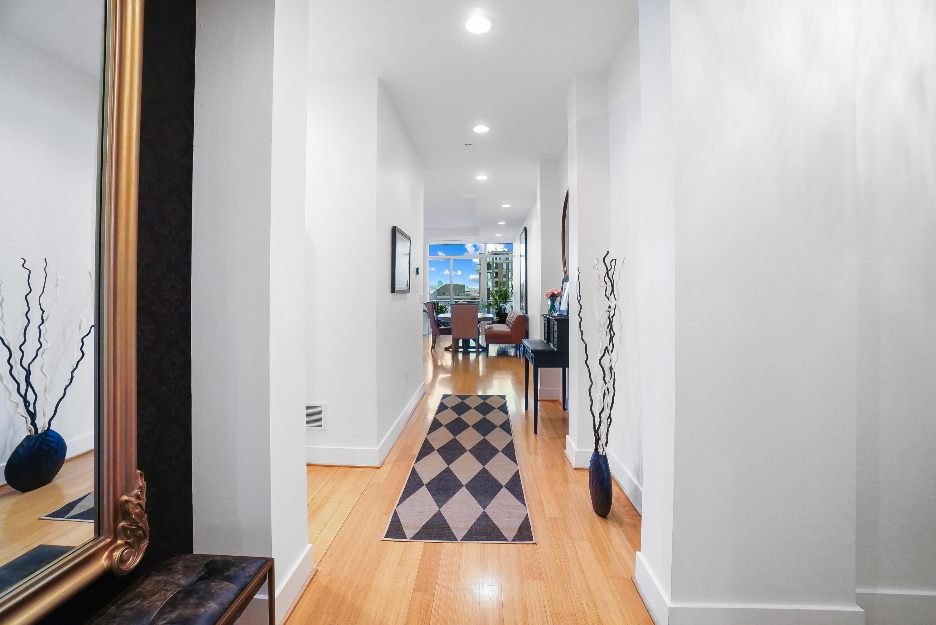 1 Roebling Way, Unit 504 Covington, KY 41011 - Photo 4 of 26