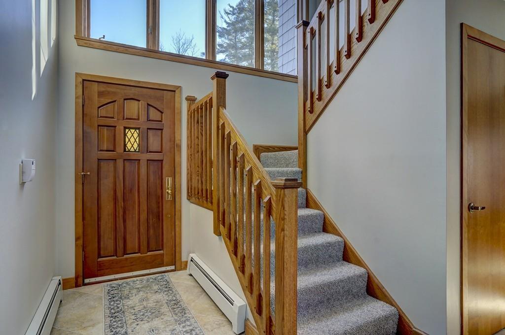 7 Cross Street Windham, NH 03087 - Photo 16 of 42