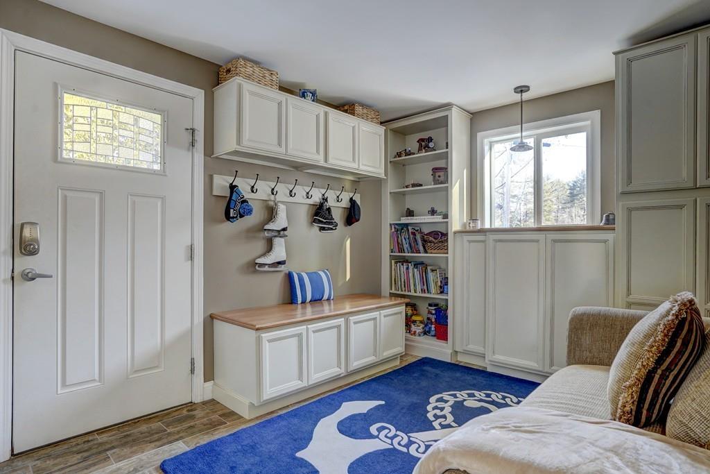 7 Cross Street Windham, NH 03087 - Photo 22 of 42