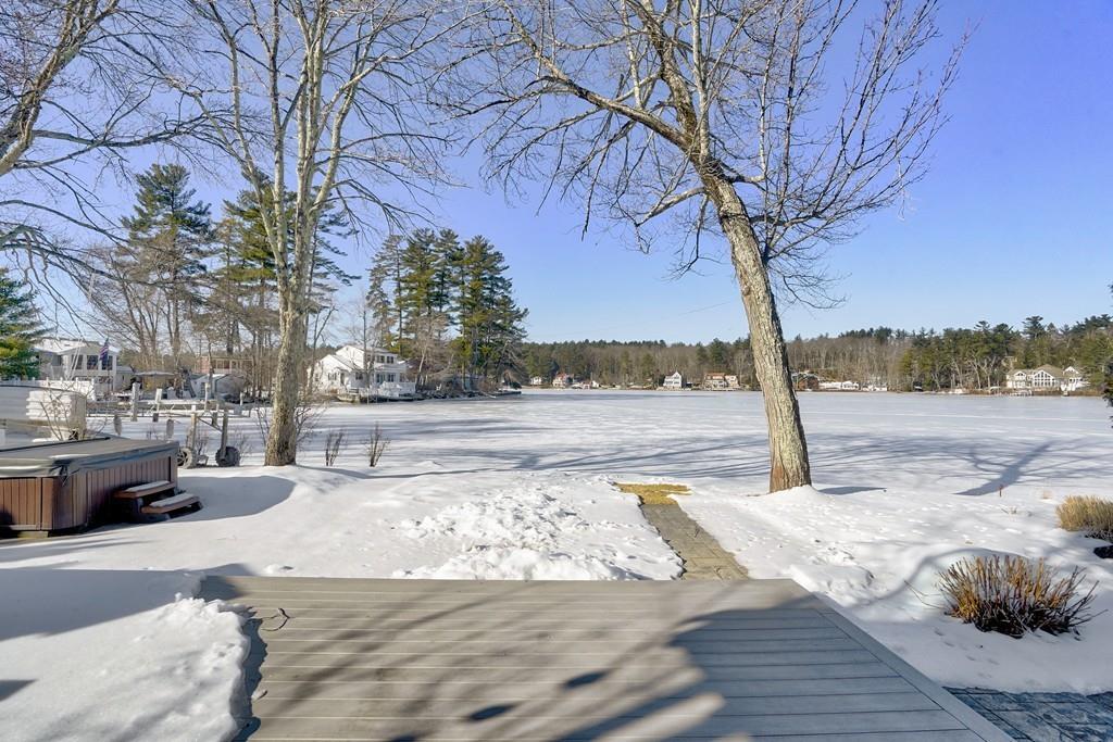 7 Cross Street Windham, NH 03087 - Photo 35 of 42