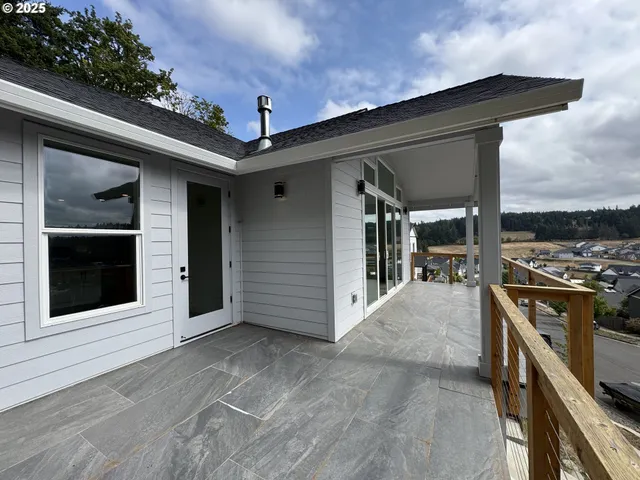 $675,000 | 812 Hawk Drive, Silverton, OR 97381