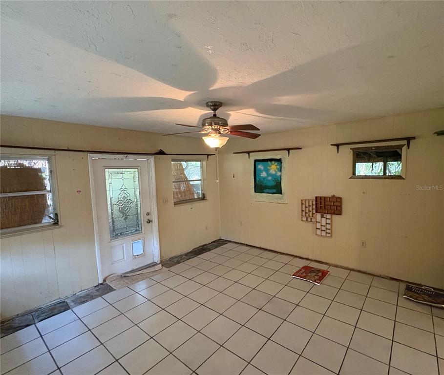 1799 Lake Circle Fort Pierce, FL 34945 - Photo 11 of 25