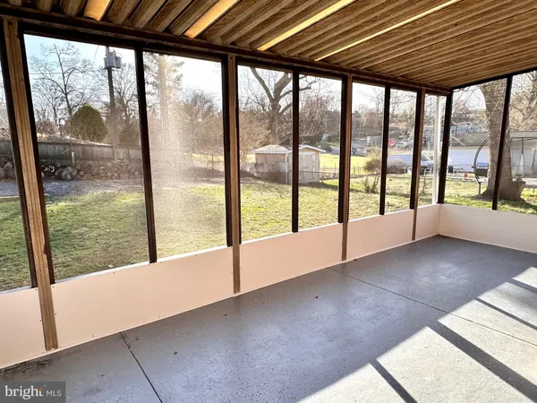 $3,200 | 6406 Wilcox Court, Alexandria, VA 22310