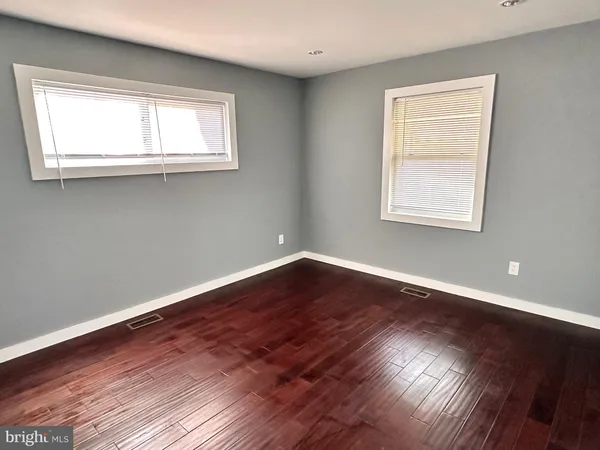 $3,200 | 6406 Wilcox Court, Alexandria, VA 22310