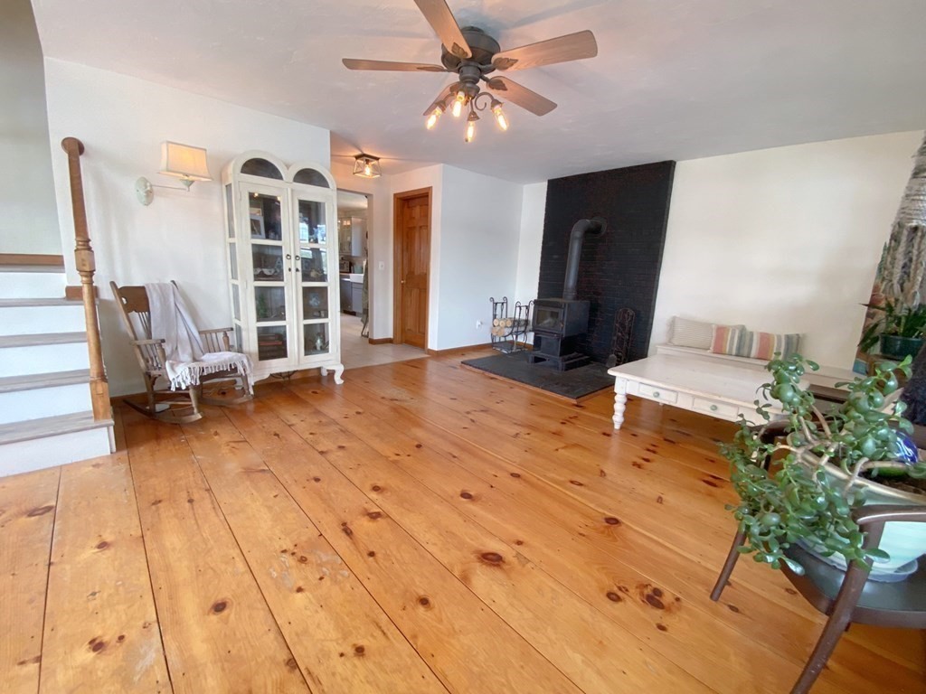 70 Uxbridge Road Mendon, MA 01756 - Photo 13 of 42