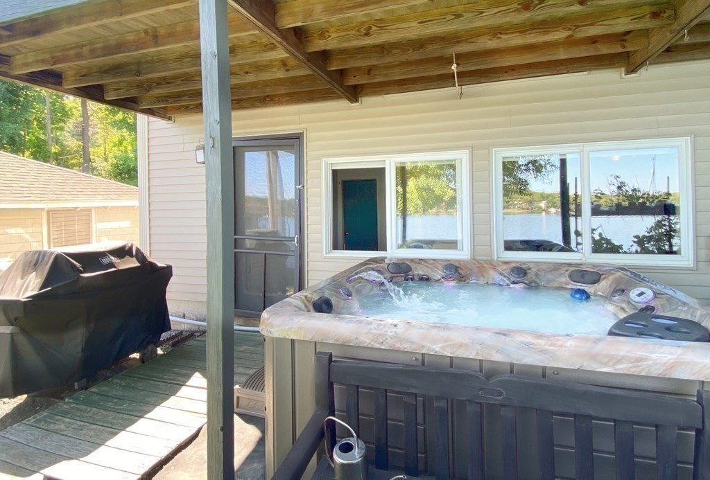 70 Uxbridge Road Mendon, MA 01756 - Photo 32 of 42