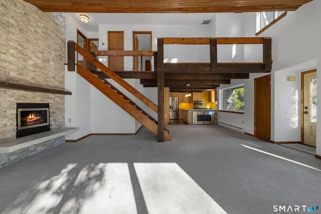 $729,900 | 18 Shawandassee Road, Waterford, CT 06385