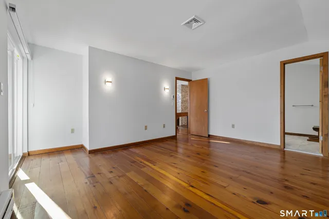 $729,900 | 18 Shawandassee Road, Waterford, CT 06385