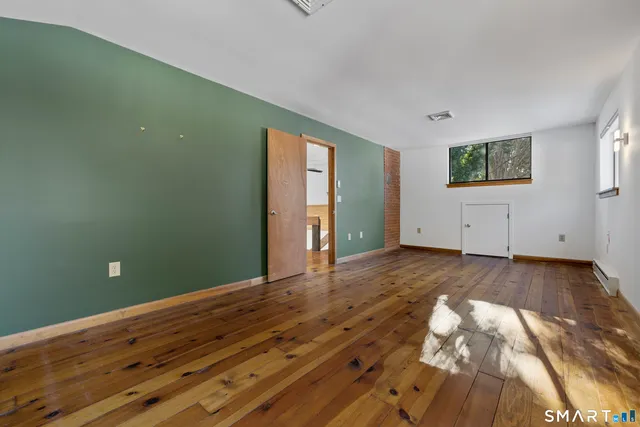 $729,900 | 18 Shawandassee Road, Waterford, CT 06385