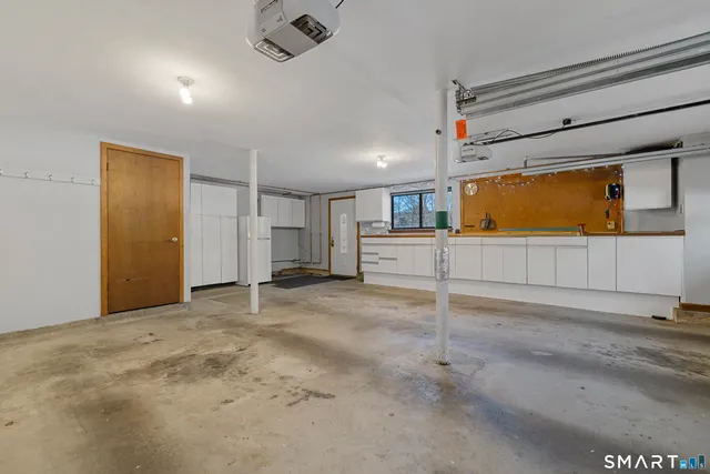 $729,900 | 18 Shawandassee Road, Waterford, CT 06385