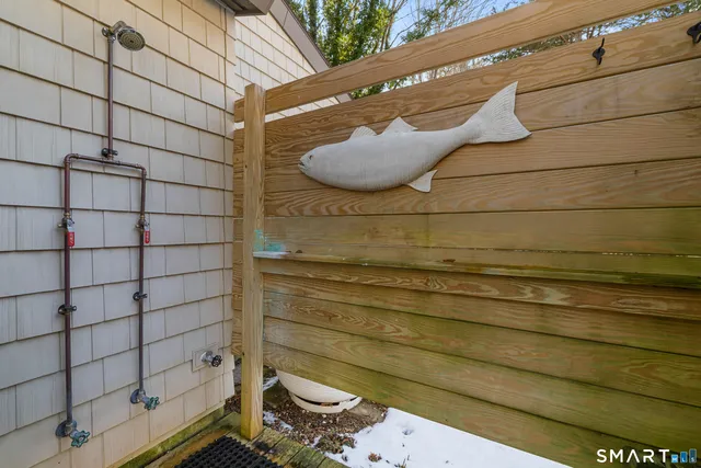 $729,900 | 18 Shawandassee Road, Waterford, CT 06385