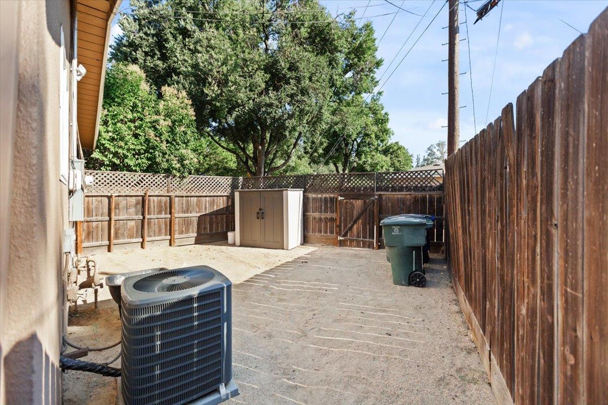 1008 Phelps Avenue Modesto, CA 95350 - Photo 19 of 70