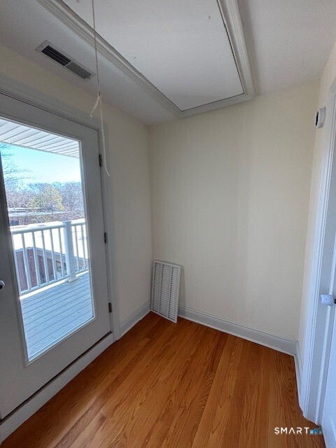 88 Maple Tree Avenue, Unit E Stamford, CT 06906 - Photo 28 of 35