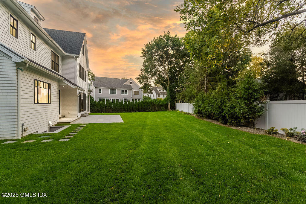 6 Dorchester Lane Riverside, CT 06878 - Photo 44 of 54 _Dorchester_079