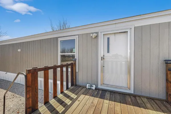 $1,700 | 16731 Flow Road, Krum, TX 76249