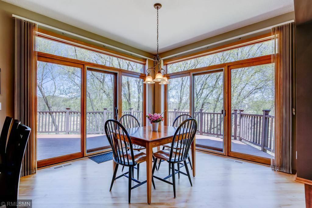 7626 Ridgeview Way Chanhassen, MN 55317 - Photo 10 of 23