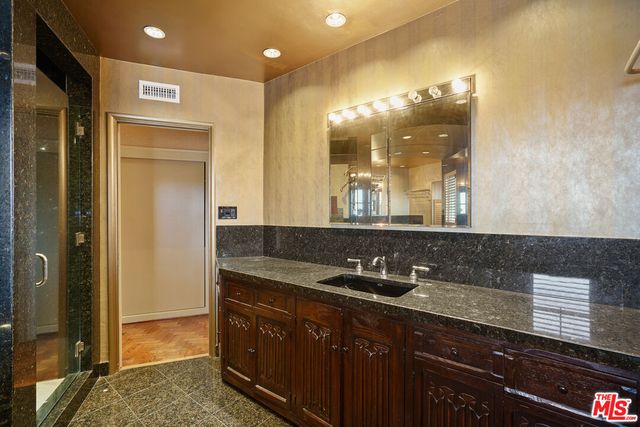 $1,799,000 | 13150 Mulholland Drive, Beverly Hills, CA 90210