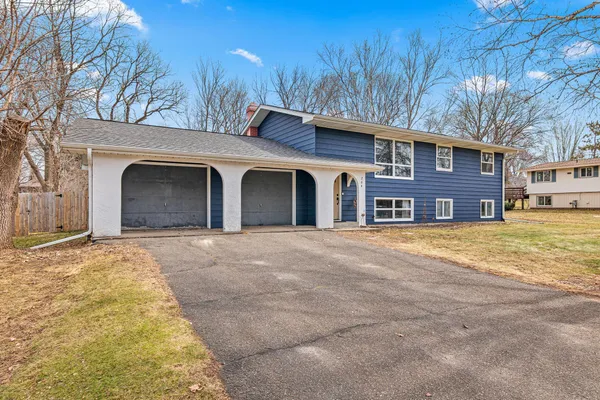 $340,000 | 266 Greaton Road, New Richmond, WI 54017