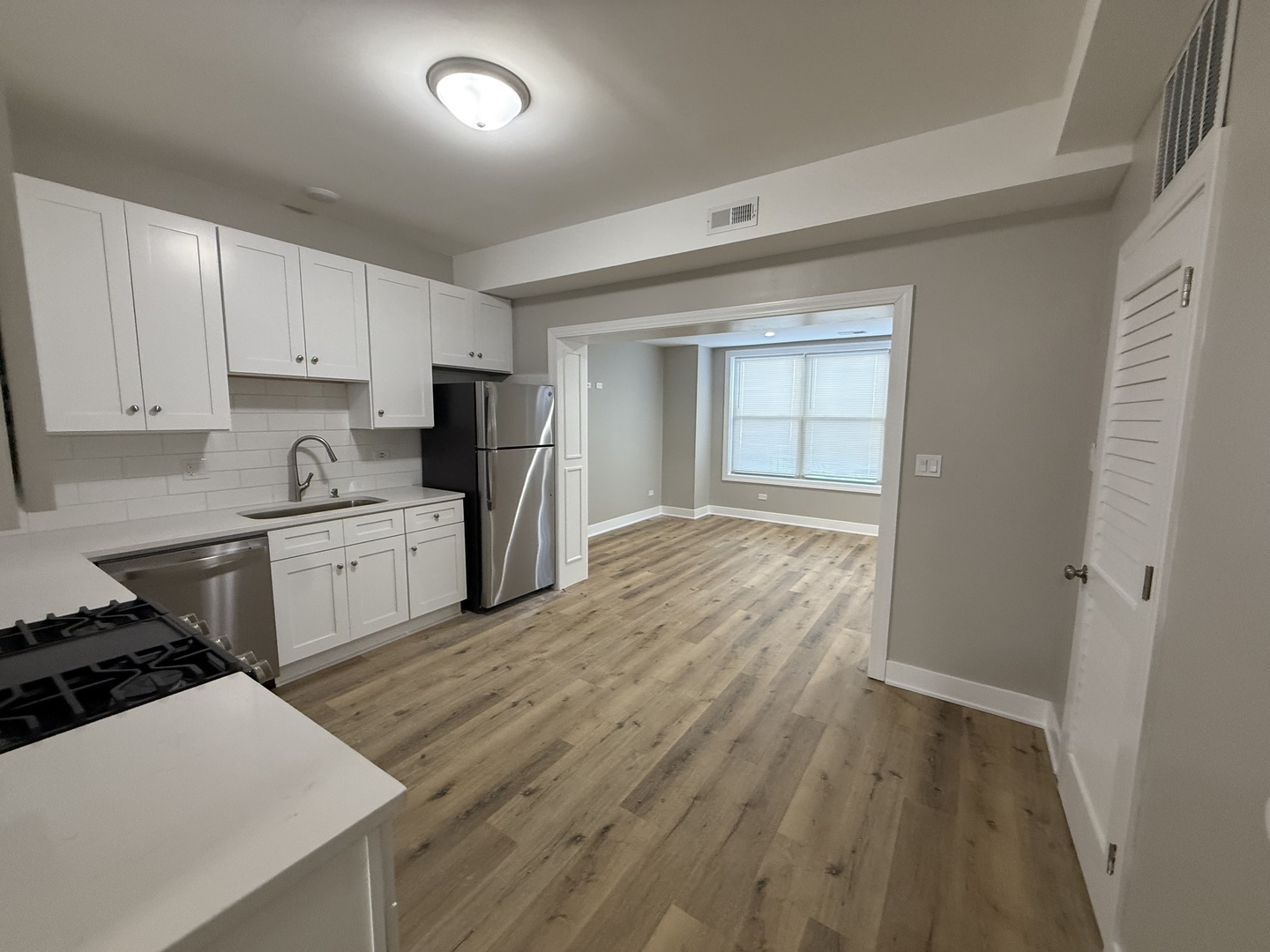 6634 Cermak Road, Unit 2 Berwyn, IL 60402 - Photo 12 of 20