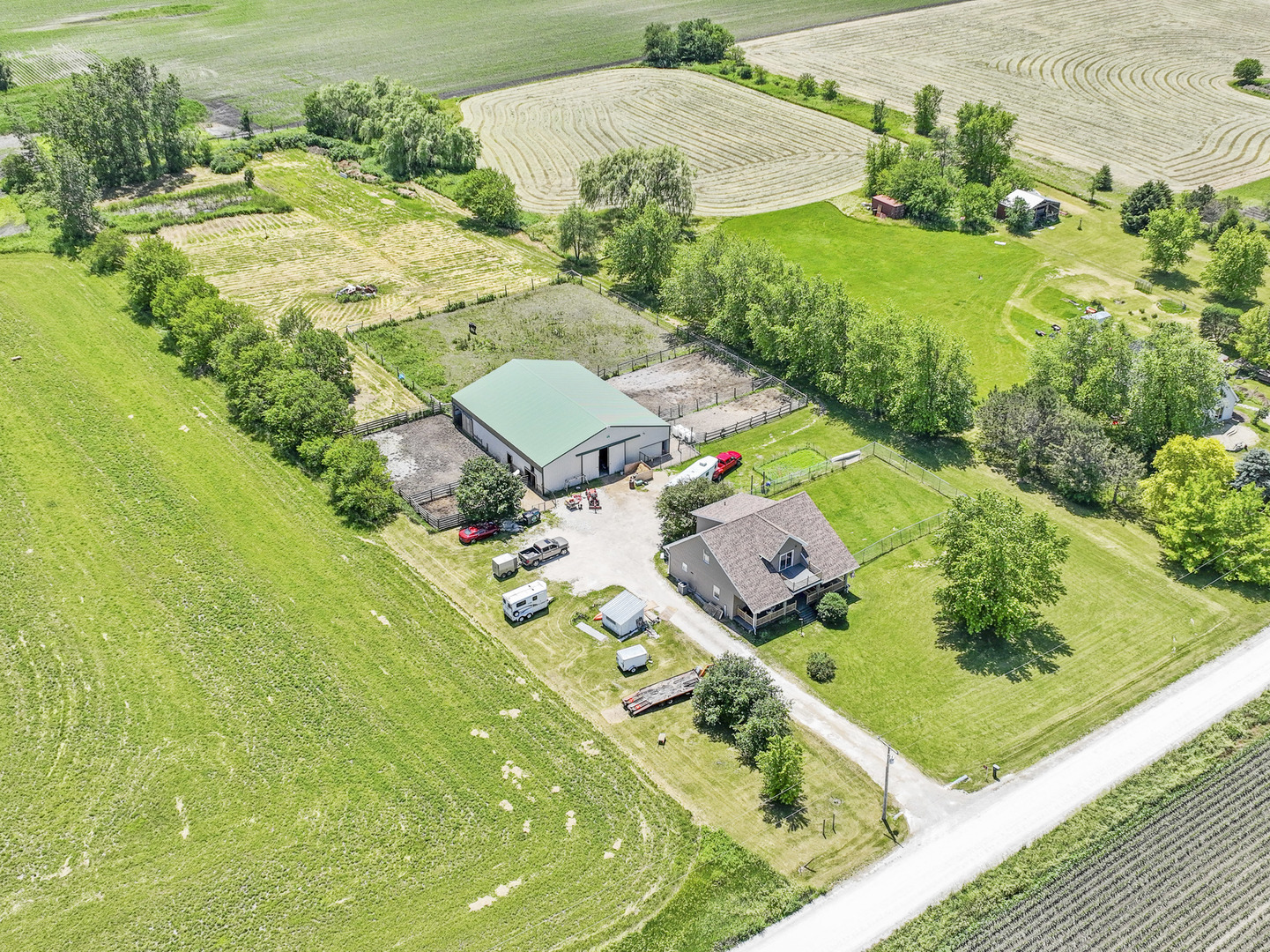 1786 North 44th Road Leland, IL 60531 - Photo 1 of 29 Gallery Image 1