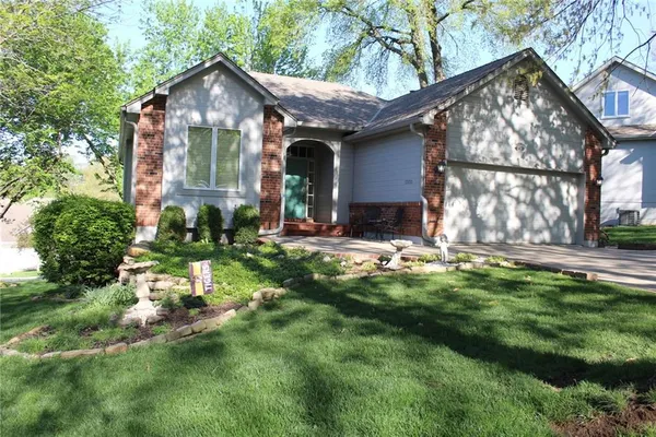 $395,000 | 17800 East 30 Street South, Independence, MO 64057