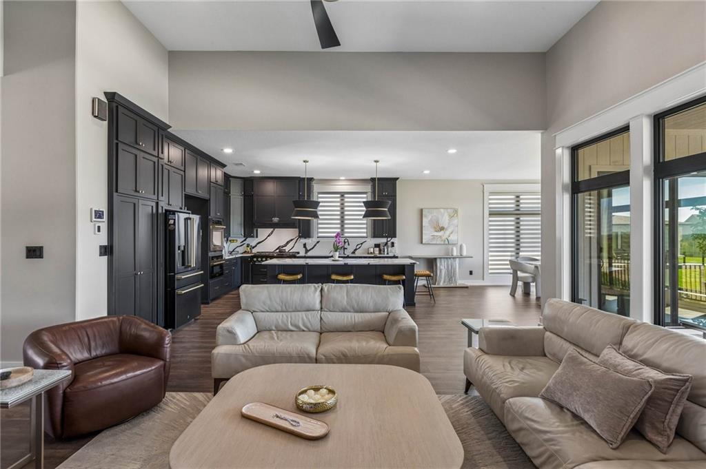 5123 Northwest 47th Street Riverside, MO 64150 - Photo 10 of 65