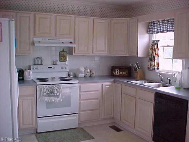 936 Reedy Creek Road Lexington, NC 27295 - Photo 4 of 9 Other.