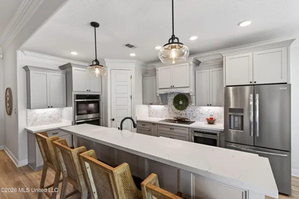$499,000 | 6816 Enclave Lane, Ocean Springs, MS 39564